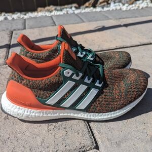 adidas Ultra Boost Miami Hurricanes NWT no box